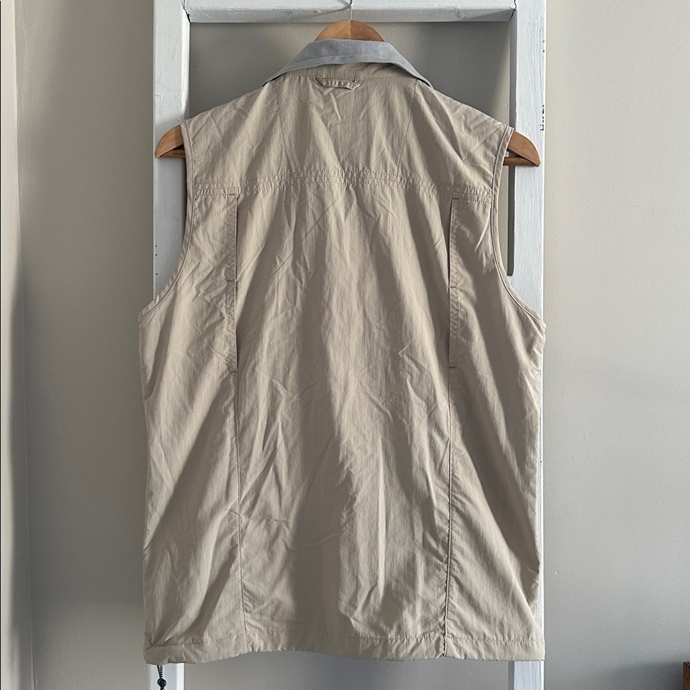 Columbia Men’s Silver Ridge Vest - Picture 2 of 13
